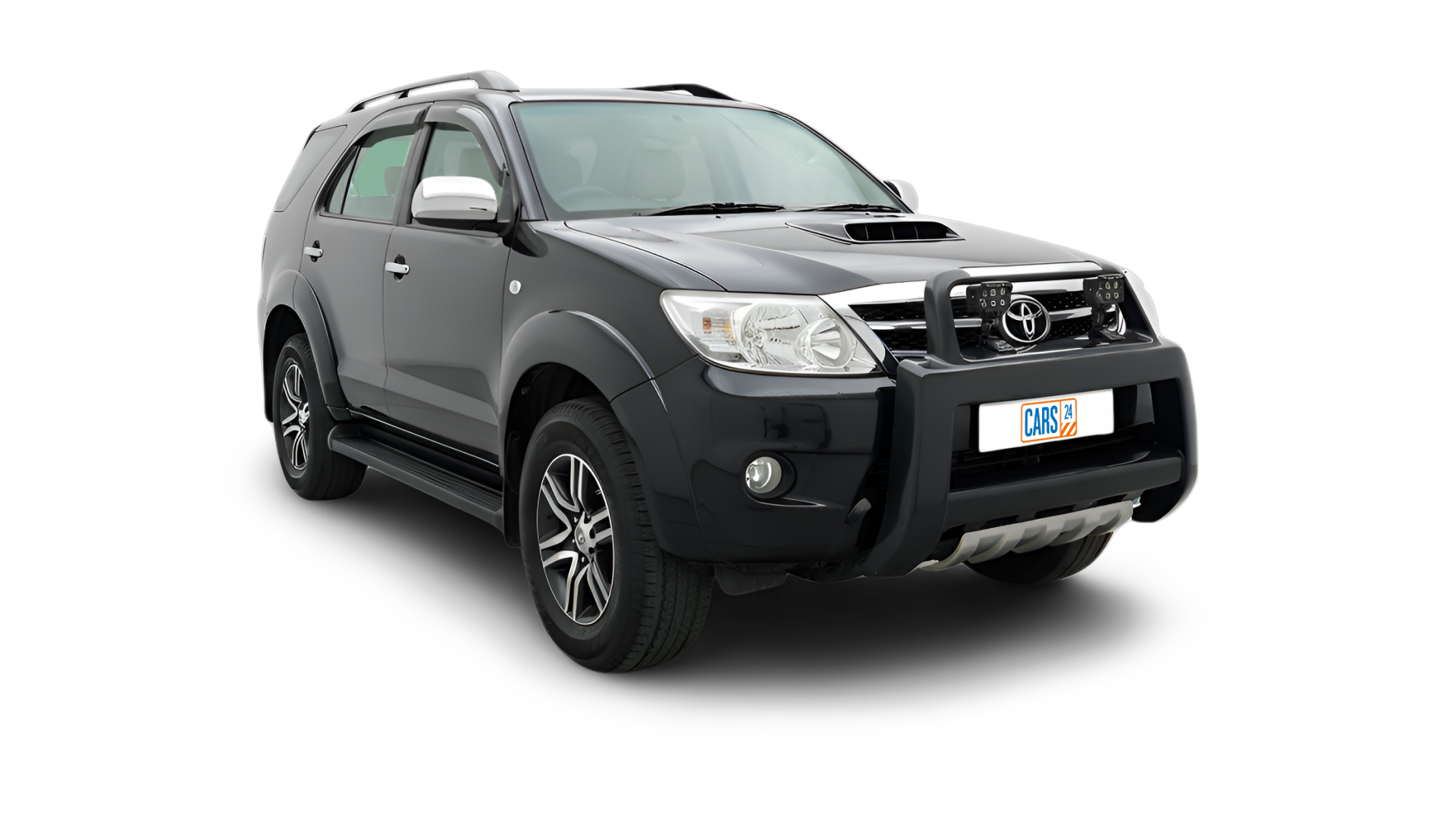 Toyota Fortuner-img
